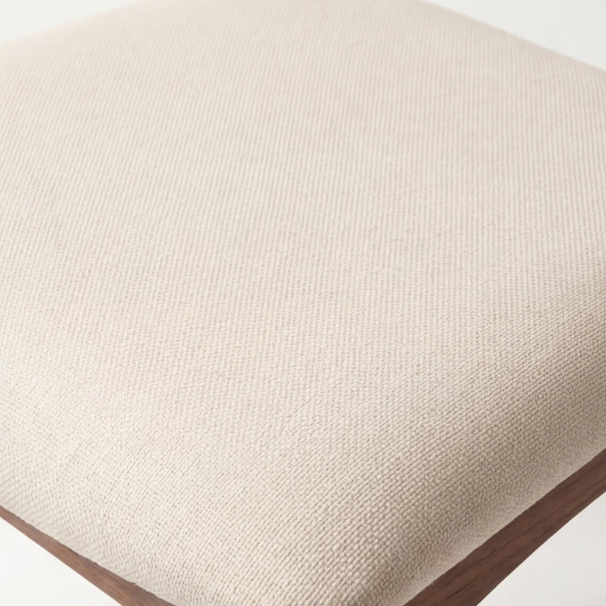 Comedor Altesse en Madera Sólida · Escultural