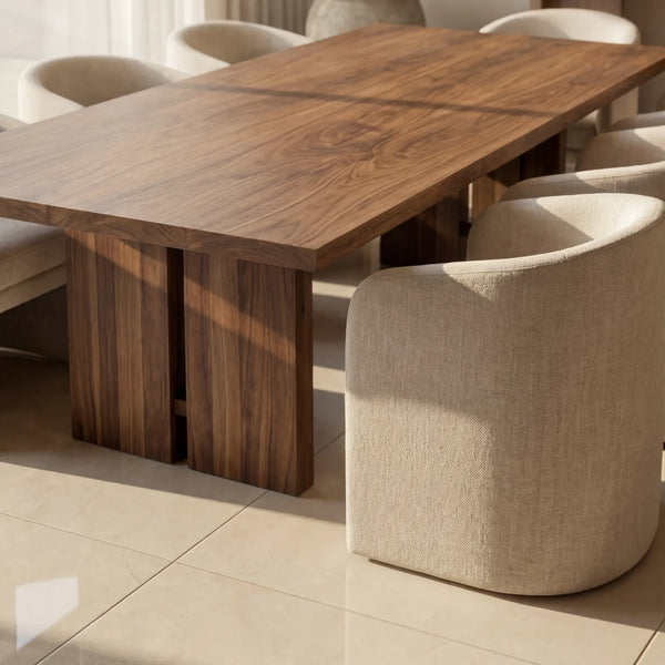 Mesa de Comedor Hester para 8 sillas en Nogal · Imponente - vista alternativa