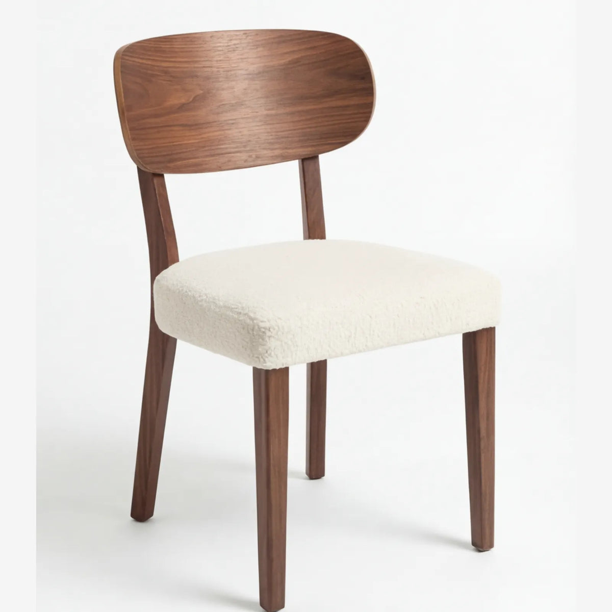 Comedor Novaro en Nogal y Madera Sólida · Arquitectónico