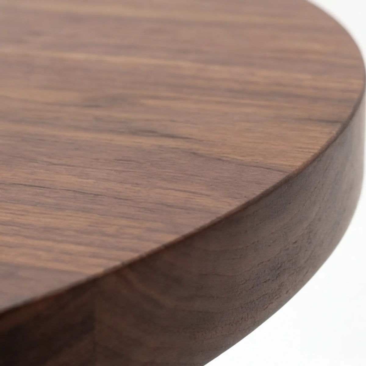 Mesa de Comedor Vanguard para 10 sillas en Nogal · Escultural