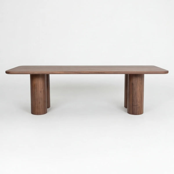 Mesa de Comedor Volta para 12 sillas en Nogal y Rosa Morada Sólida · Escultural