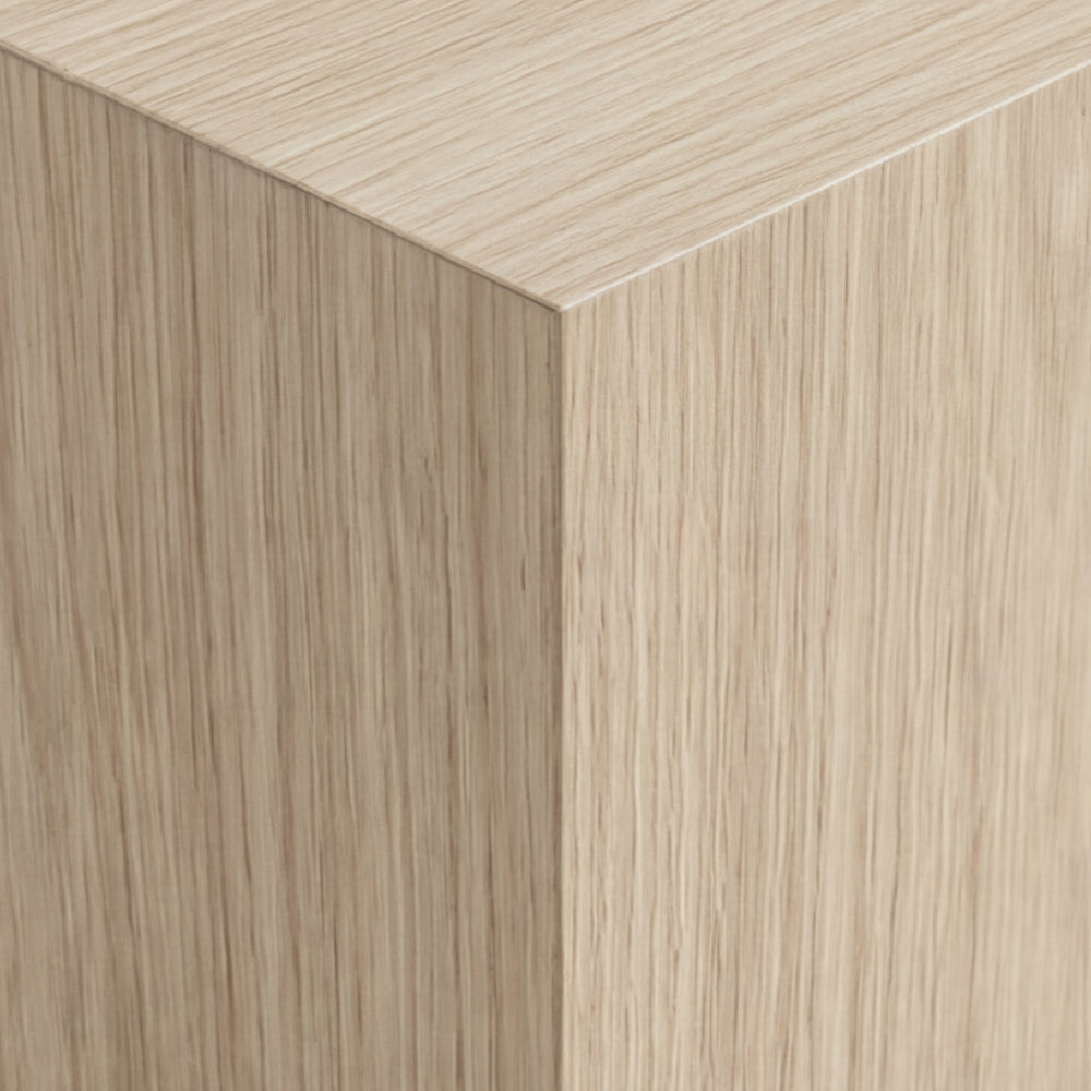 Mesa Lateral Cubo Japandi en Madera Natural · Minimalista