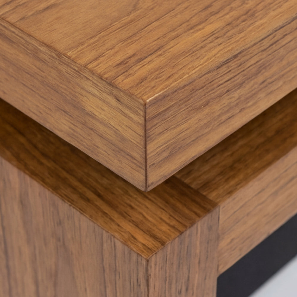 Mesa Lateral Nexo en Madera Natural · Escultural