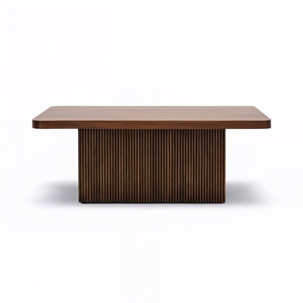 Mesa de Centro Calen en Nogal Americano en nogal americano, vista principal completa