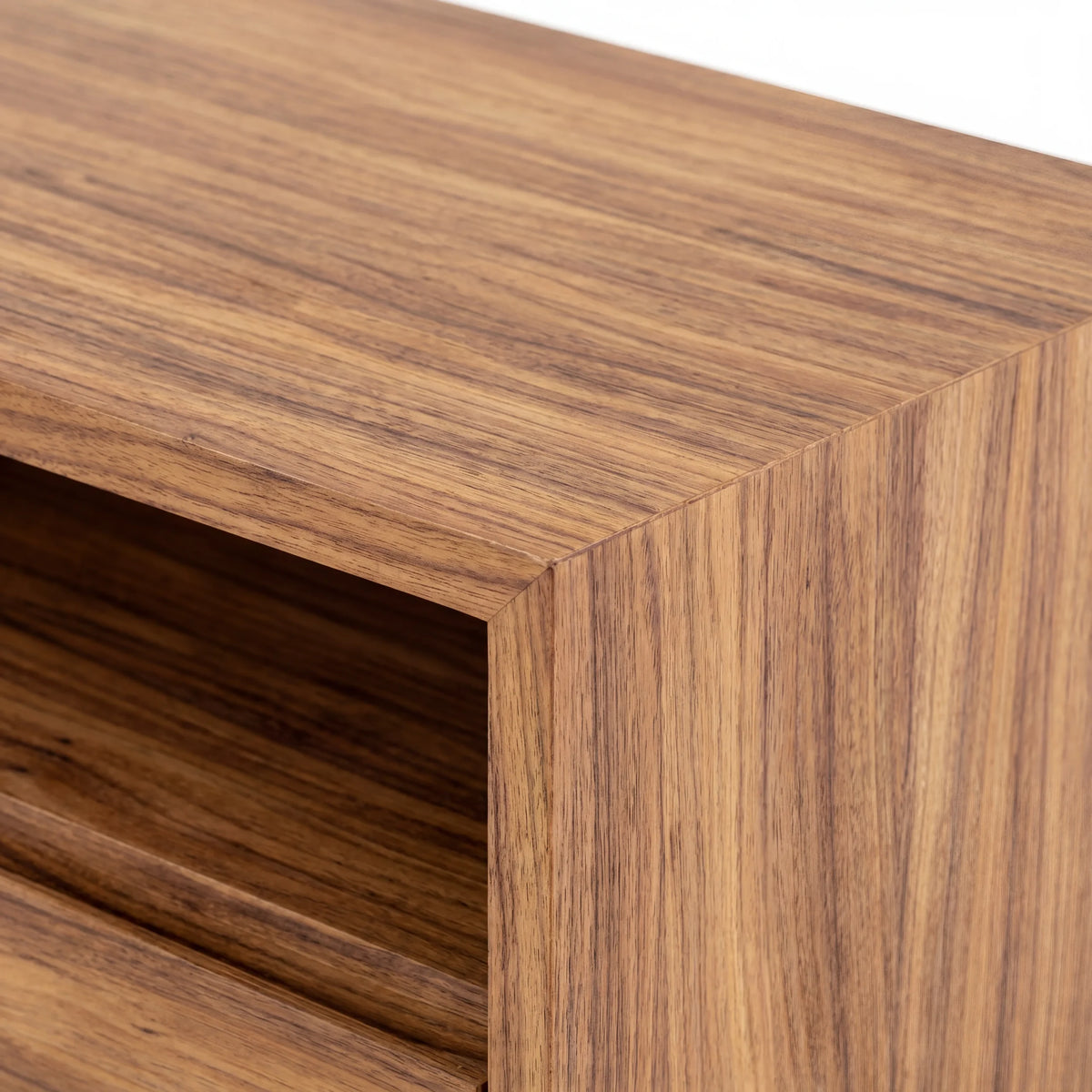 Mueble de TV Arven · Madera Exótica · Diseño Minimalista