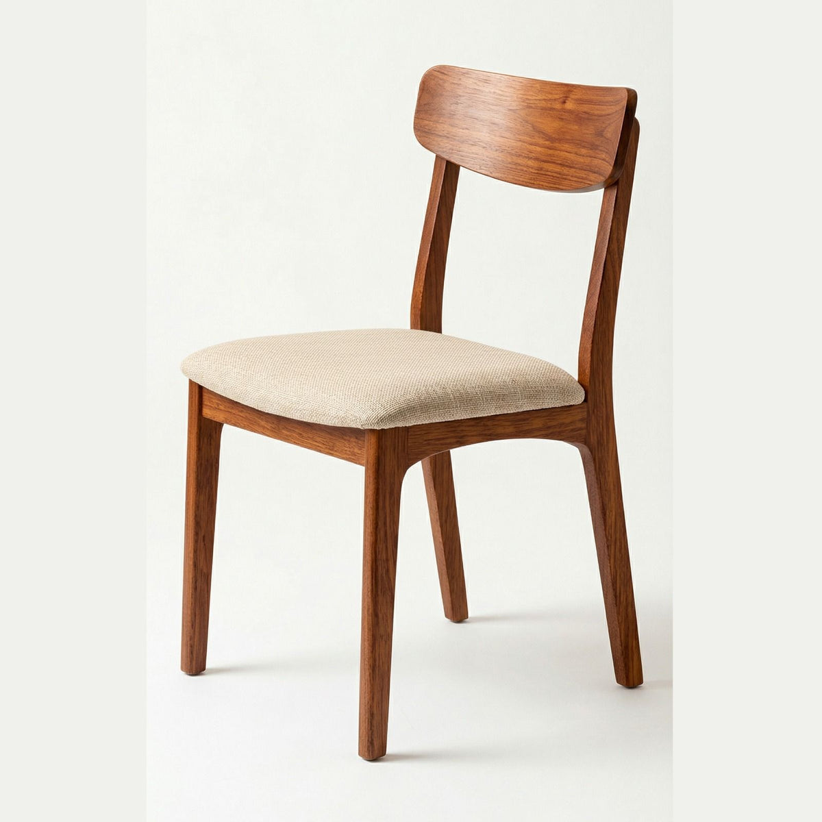 Silla Altesse en Rosa Morada Sólida · Escultural