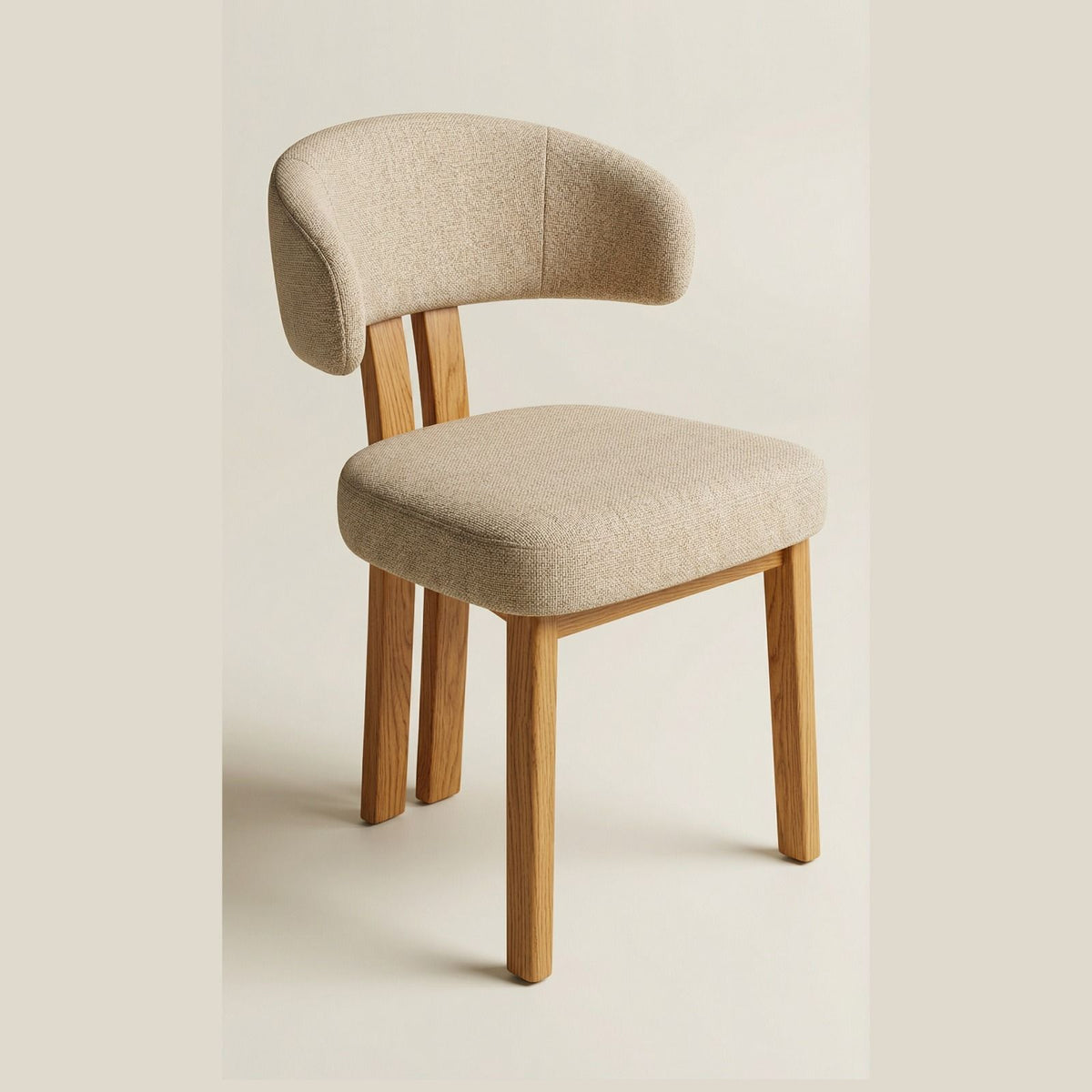 Silla Tyrian en Rosa Morada Sólida · Escultural