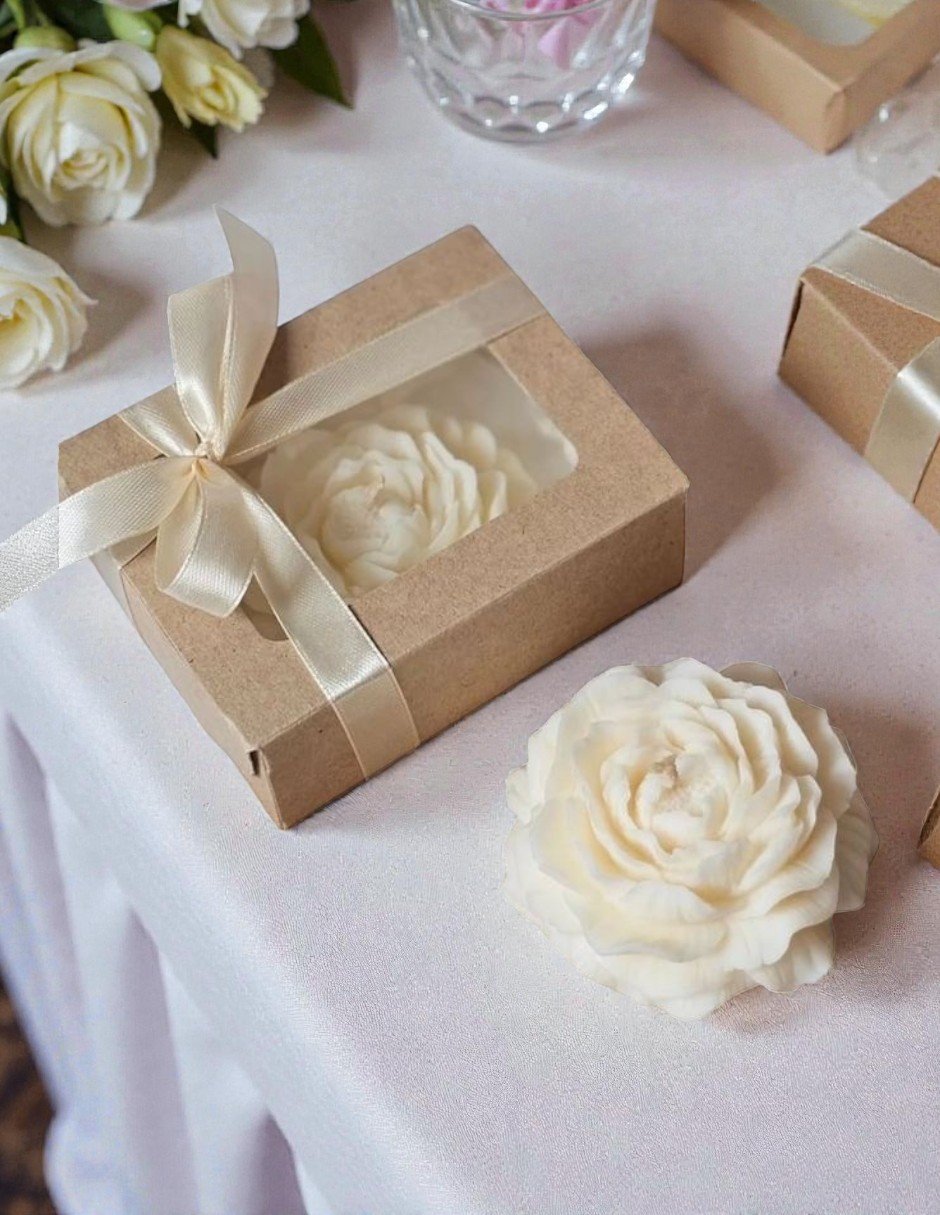 Colección Peonía: Velitas Souvenir para Eventos Elegantes