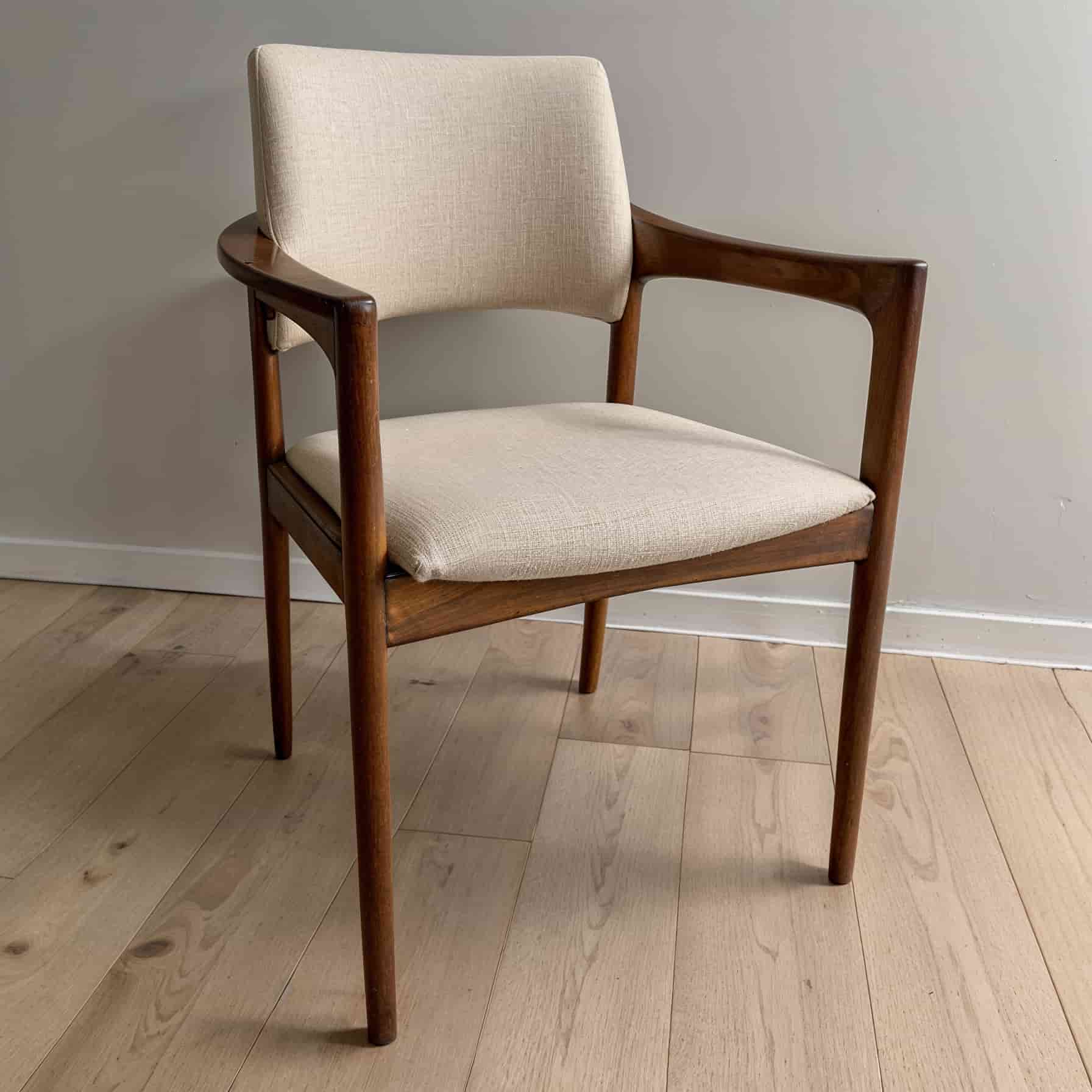 Silla Desiderio en el comedor de un cliente satisfecho