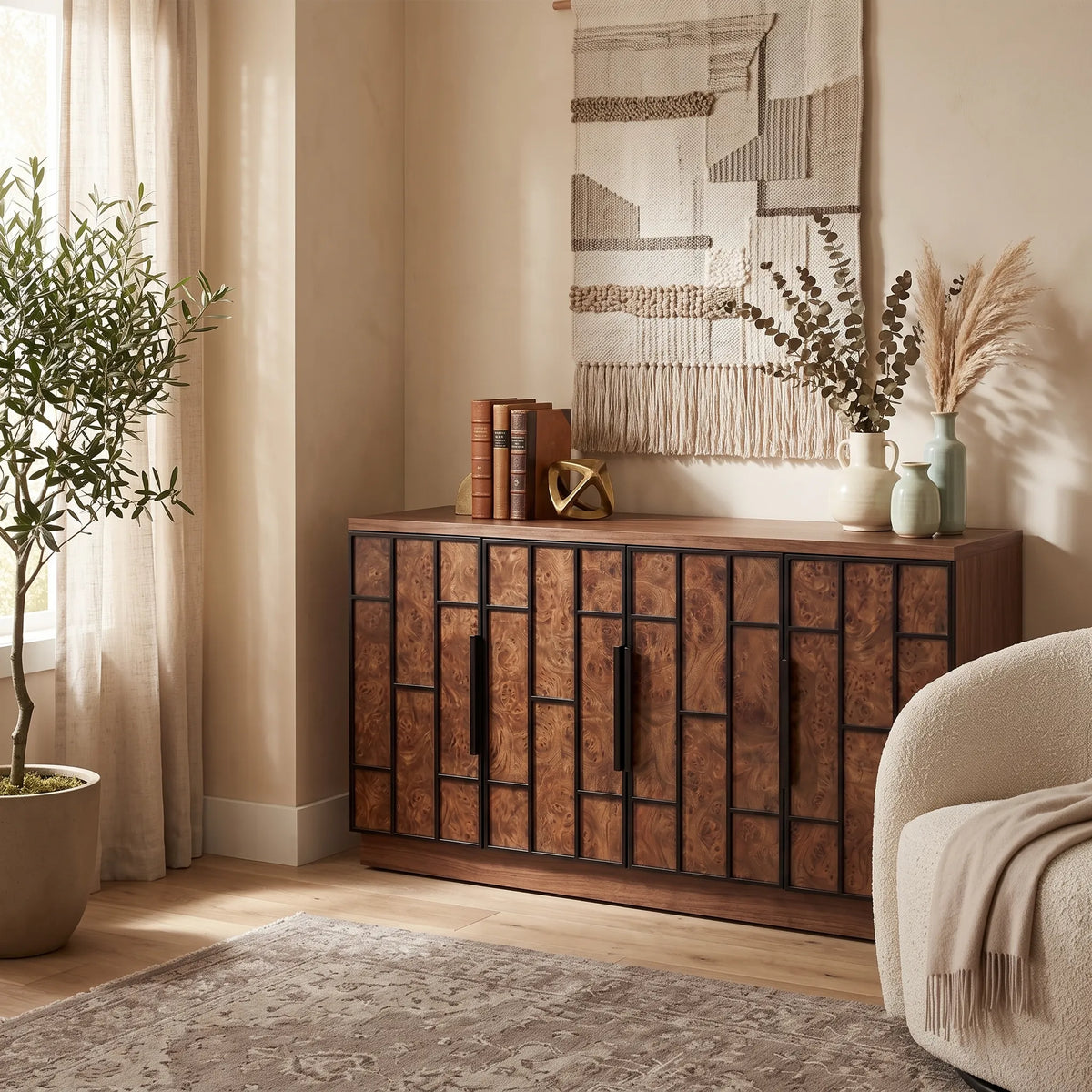 Credenza Buffet en Raíz de Nogal con Relieve Geométrico y Marco Metálico - Hero Portada | LEMICH Alta Ebanistería Residencial