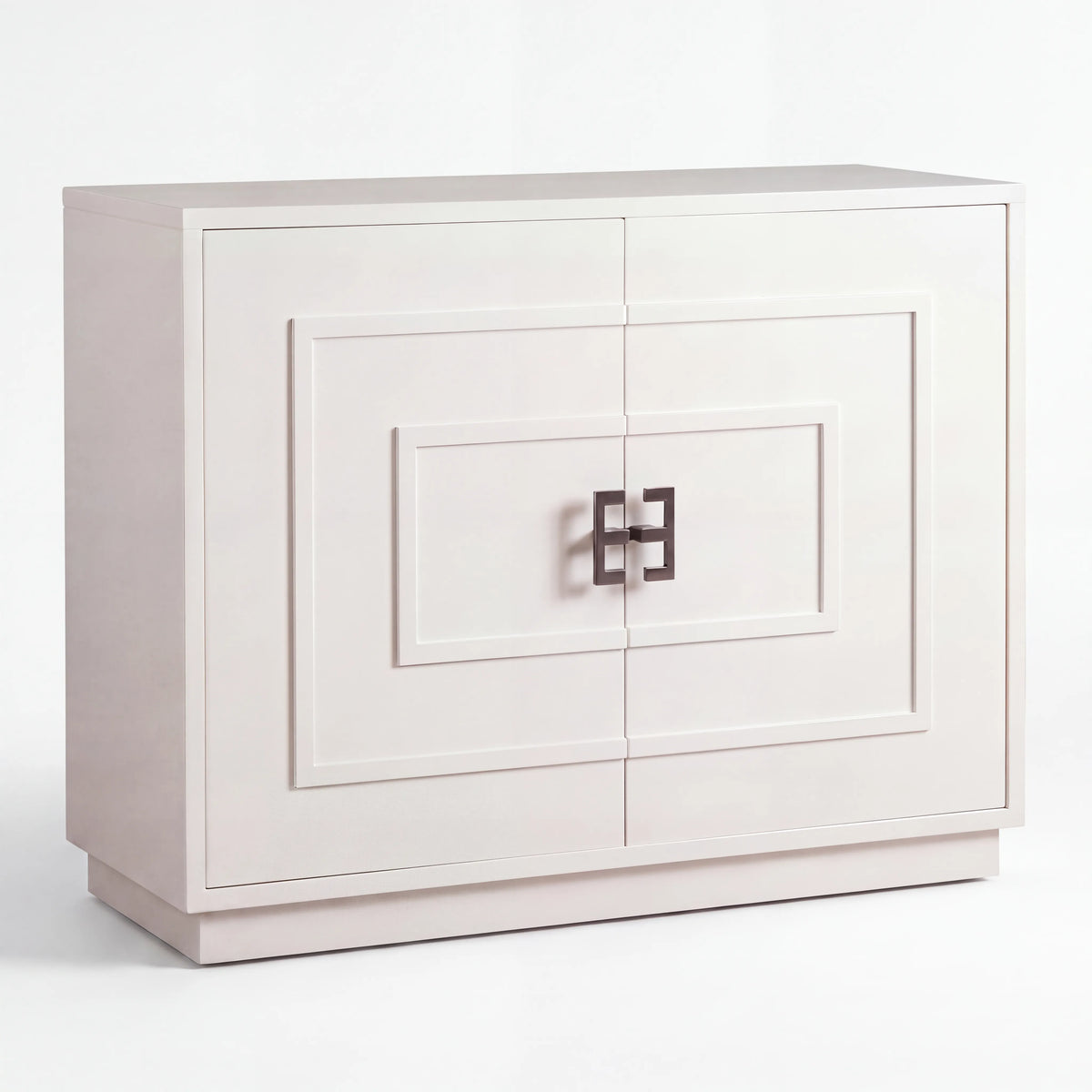 Gabinete Art Déco Astrid en Shagreen Crema y Bronce - Detalle de Ensamble | LEMICH Alta Ebanistería Residencial