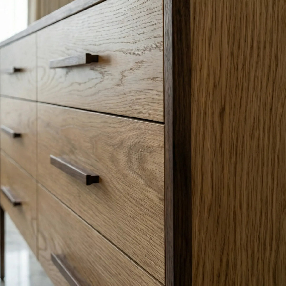 Buffet Lecce – Credenza Minimalista en Encino Claro