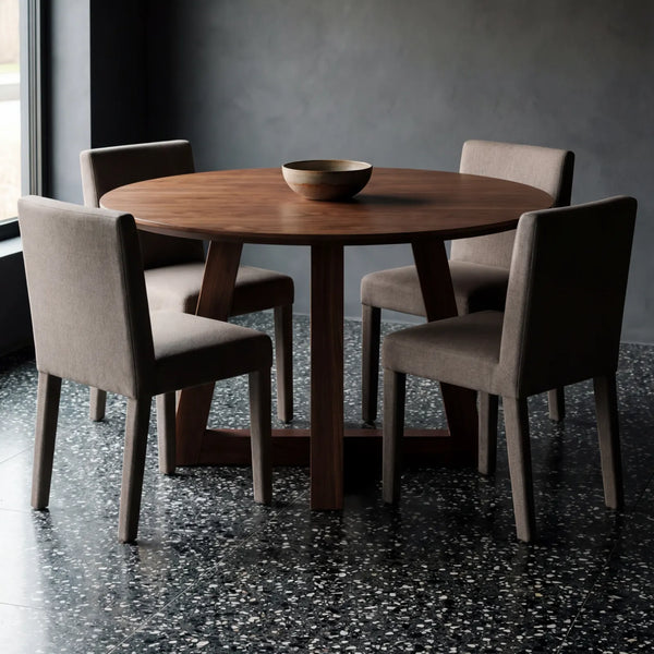 Comedor Nise en Nogal y Madera Sólida · Presencia Arquitectónica
