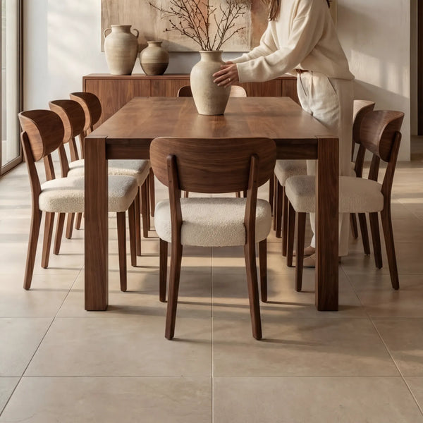 Comedor Novaro en Nogal y Madera Sólida · Arquitectónico