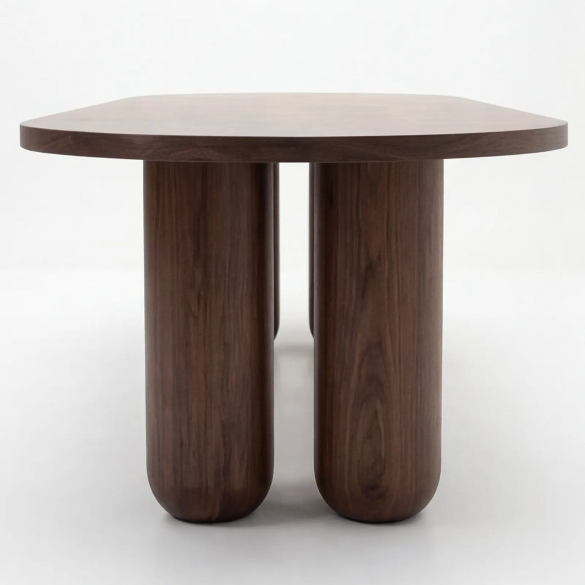 Mesa de Comedor Vanguard para 10 sillas en Nogal · Escultural
