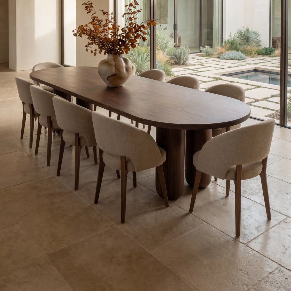 Mesa de Comedor Vanguard para 10 sillas en Nogal · Escultural