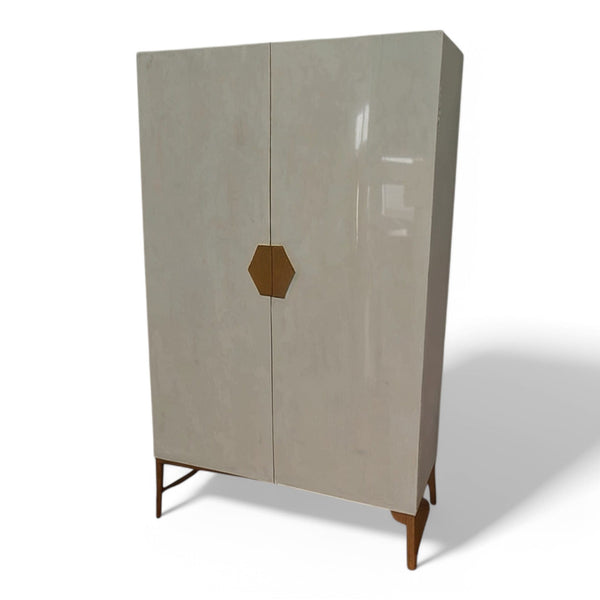 Armario Lemich Gloss en madera natural · Arquitectónico