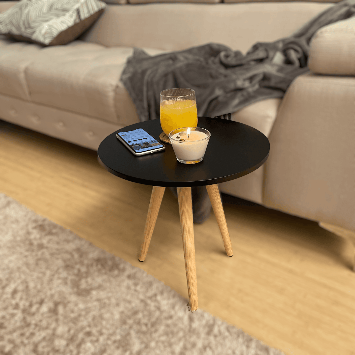 Mesa Lateral Pino Rila Blanca · Diseño Moderno