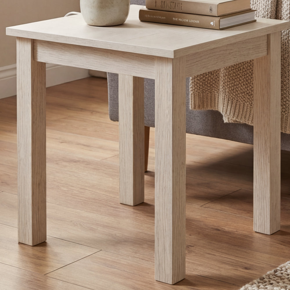 Mesa Lateral Escandinavo en Madera Natural · Escultural