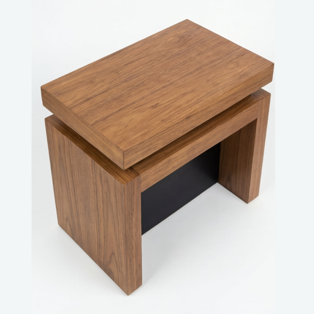Mesa Lateral Nexo en Madera Natural · Escultural