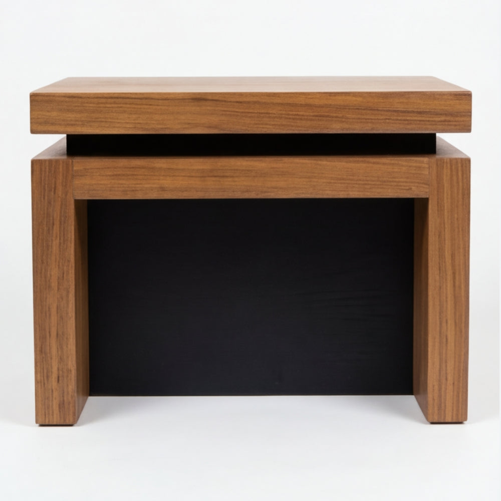 Mesa Lateral Nexo en Madera Natural · Escultural