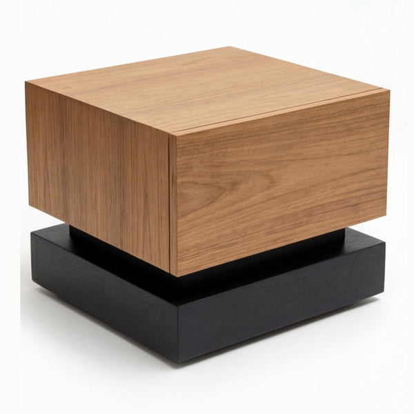 Detalle de la veta natural y acabado de madera noble en Buró Kube en Madera Natural