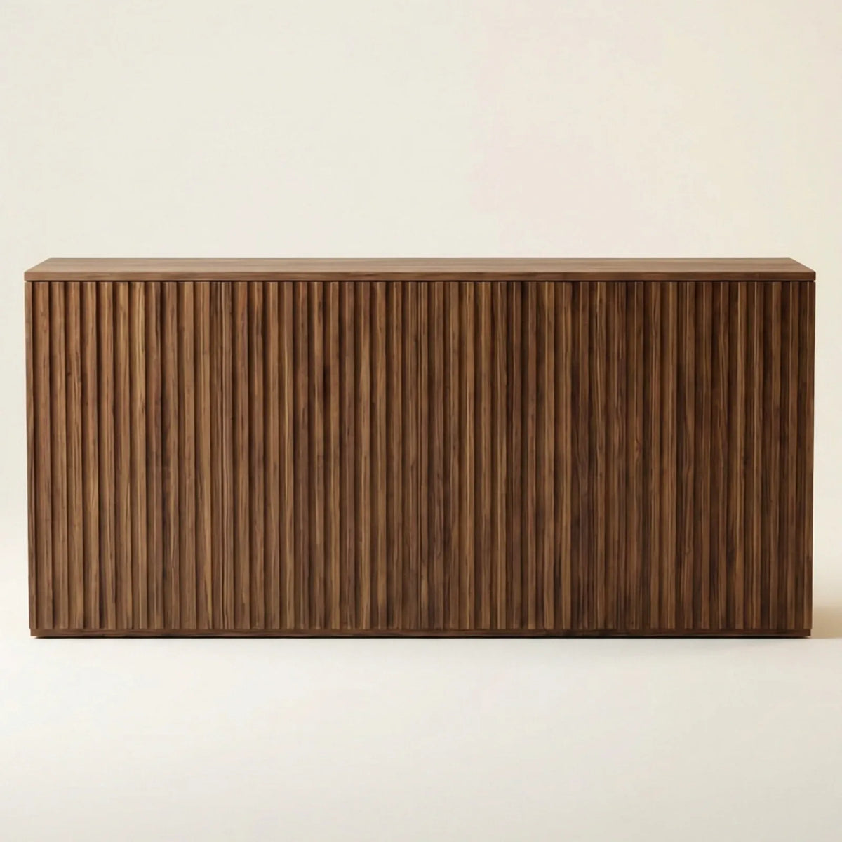 Buffet Modigliani – Credenza Ranurada en Nogal