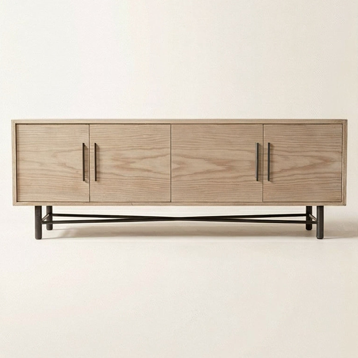 Buffet Belluno – Credenza Escandinava en Encino
