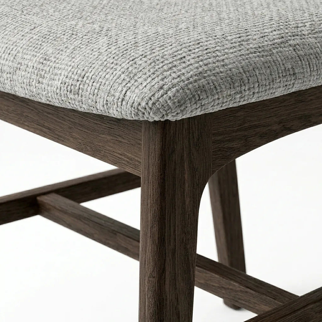 Silla Altesse en Rosa Morada Sólida · Escultural