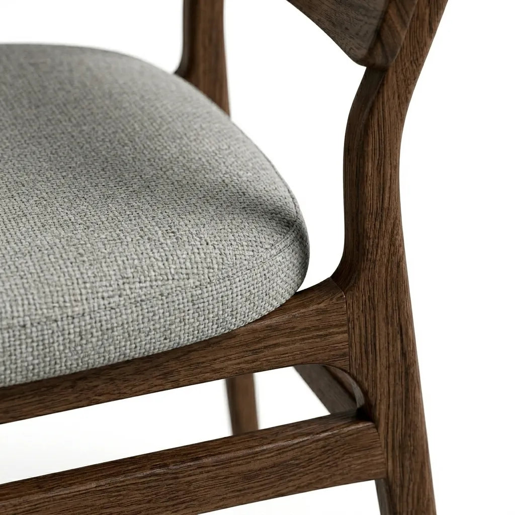Silla Anima · Nogal · Elegancia Atemporal