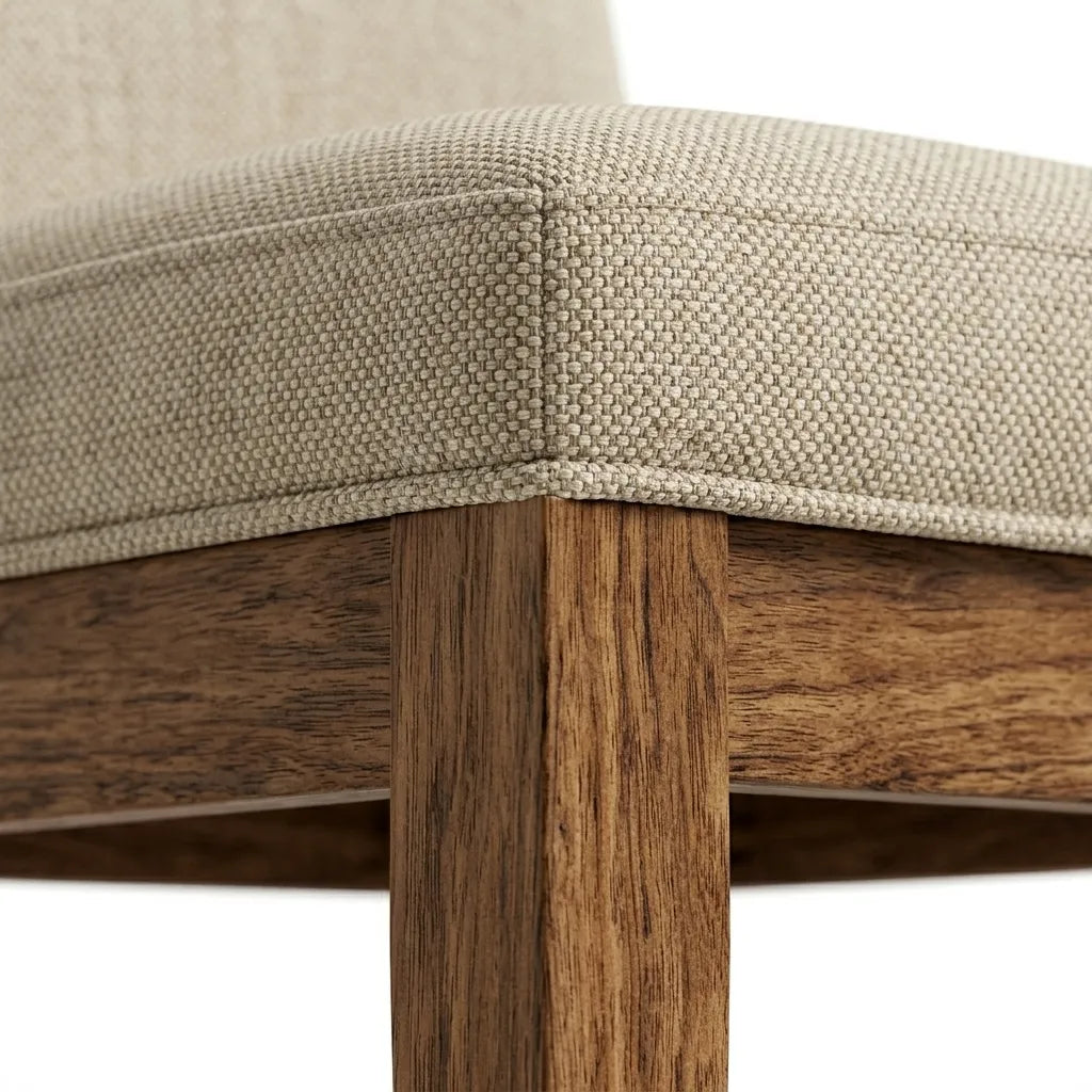 Silla Eris en Madera Sólida · Esencial
