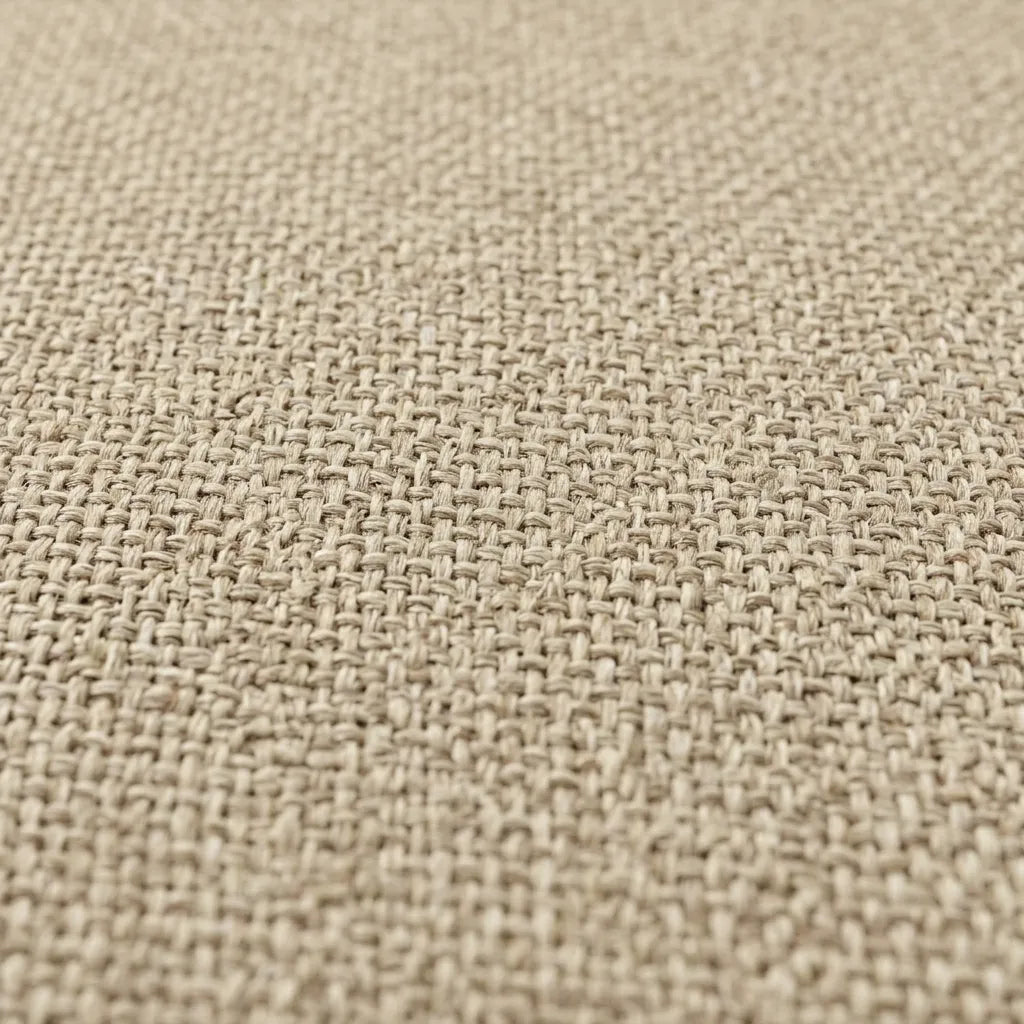 Silla Invara en Madera Sólida · Esencial