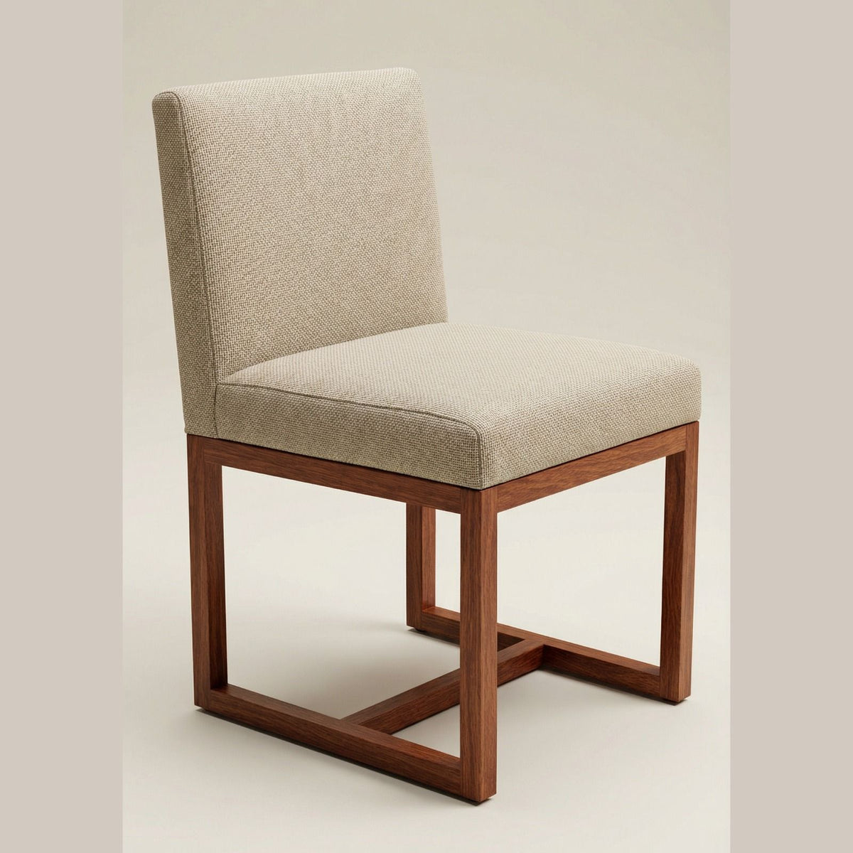 Silla Magnar en Rosa Morada Sólida · Silueta Arquitectónica