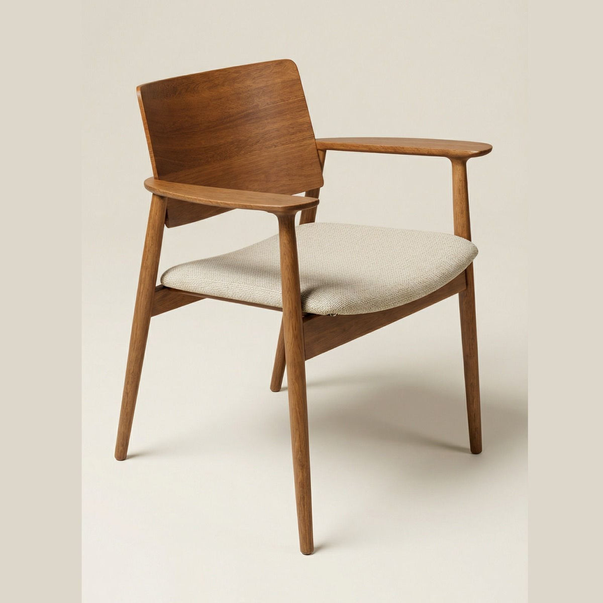Silla Rosa Morada Exótica | Confort Elegante | Madera Sólida