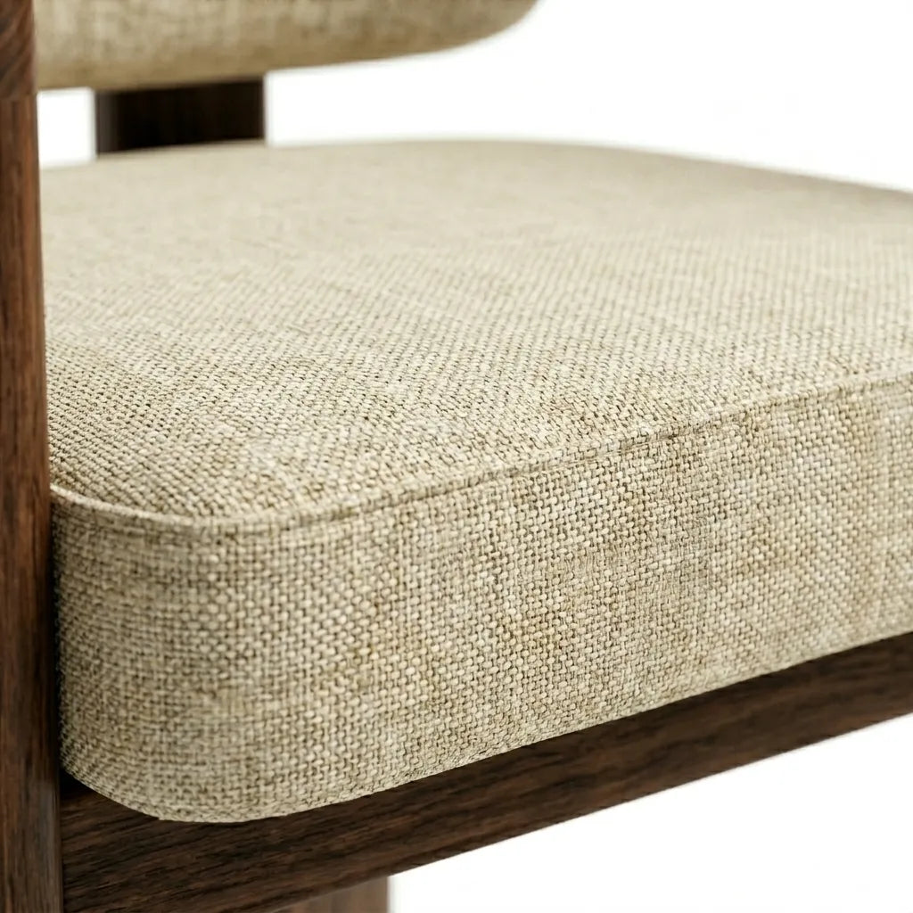 Silla Vesper en Madera Sólida Maciza · Escultural